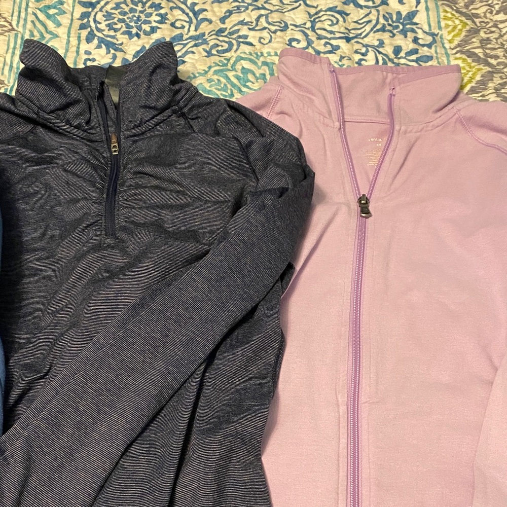 Tek Gear Women's jackets & Hoodies & shorts bundle -size medium - Picture 7 of 7